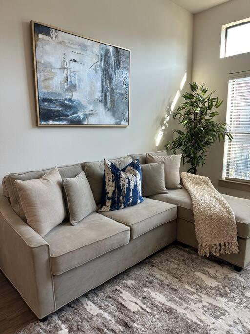 Lovely 1 Bedroom Apt Midtown Htx Houston Dış mekan fotoğraf